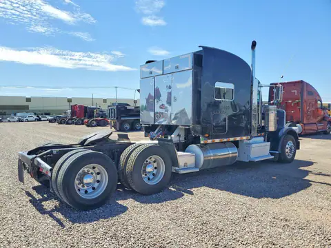 2013 PETERBILT 388 VIN 1XPWD49X5DD172303 фото 3