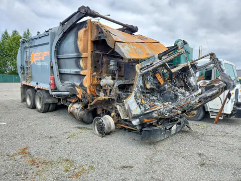 2020 Peterbilt 567 VIN 1NPCL40X0LD686796 фото 4