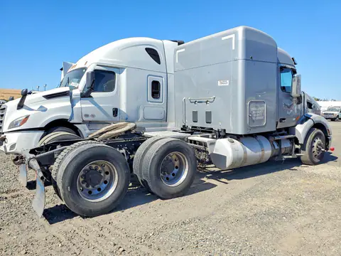 1XPBDP9X9LD609881 — 2020 Peterbilt 579, photo 3 from Copart 20.10.2026, Stripped