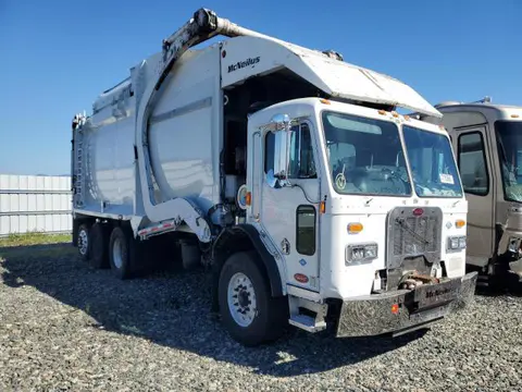 2013 PETERBILT - VIN 3BPZX20X8DF208582 фото 1