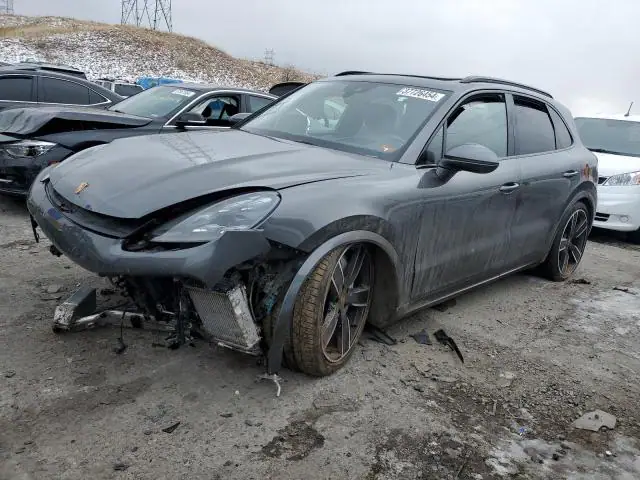 WP1AF2AY4MDA36774 Porsche Cayenne Turbo 2021 — Vandalism damage, before-repair photo