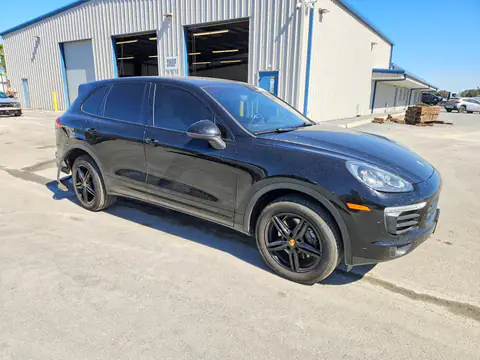 2017 Porsche Cayenne VIN WP1AA2A26HKA91416 фото 4
