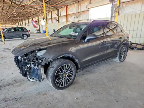 WP1AA2AY3KDA13725 — 2019 Porsche Cayenne, Front end (Front End), before-repair photos