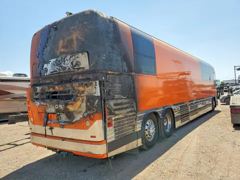 2PCCS3492GC735986 — 2016 Prevost Unknown, фото 4 с аукциона Copart 14.10.2026, Пожар двигателя