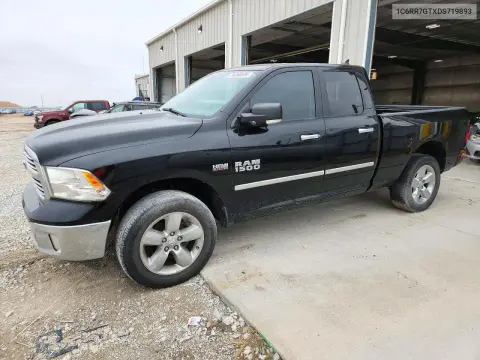 1C6RR7GTXDS719893 — 2013 RAM 1500, Боковая часть, фото до ремонта