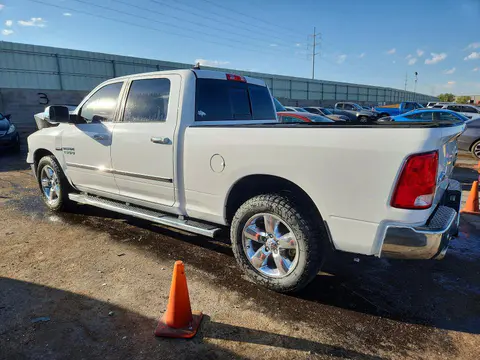 2015 RAM 1500 VIN 1C6RR7TT7FS661895 фото 2