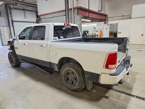 1C6RR7PM2FS724193 — 2015 RAM 1500, zdjęcie 2 z Copart 20.10.2026, Uszkodzenia mechaniczne
