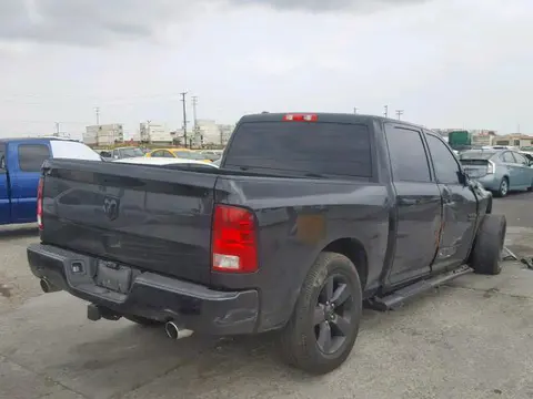 2017 RAM 1500 ST VIN 1C6RR6KT1HS825947 фото 4