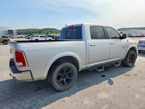 2017 RAM 1500 VIN 1C6RR7NT7HS678129 фото 3