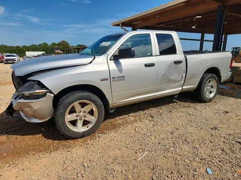 1C6RR7FT9HS620666 — 2017 RAM 1500, Передня частина (Front End), фото до ремонту