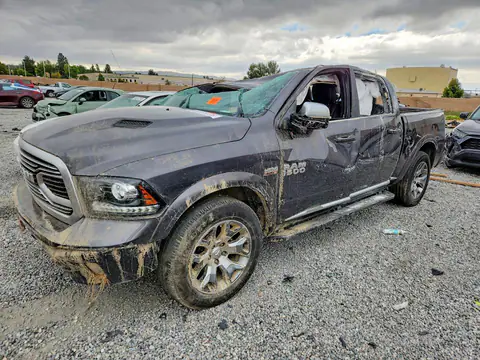 1C6RR6PT6JS106014 RAM 1500 2018 — повреждение Опрокидывание, фото до ремонта