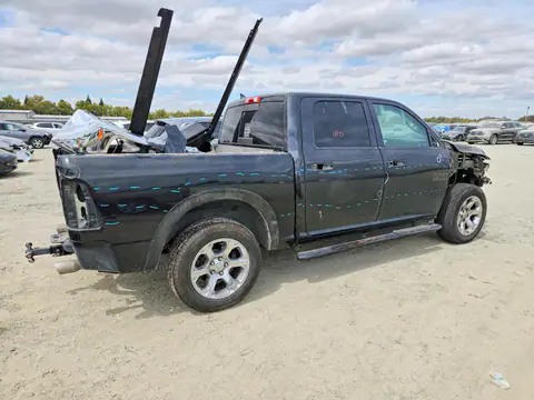 1C6RR7NM8JS230528 — 2018 RAM 1500, фото 3 з Copart 27.10.2026, Передня частина