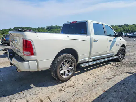 2018 RAM 1500 VIN 1C6RR7WT7JS111343 фото 3