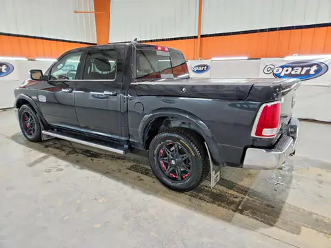 1C6RR7PT9JS176581 — 2018 RAM 1500, foto 2 de Copart 21.10.2026, Desgaste normal