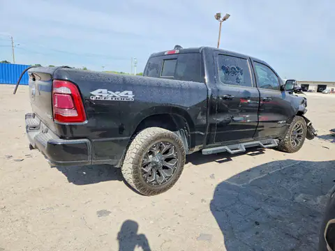 2019 RAM 1500 VIN 1C6SRFFTXKN728859 фото 3