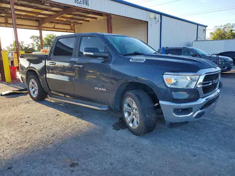 2019 RAM 1500 VIN 1C6RREFT5KN680082 фото 4