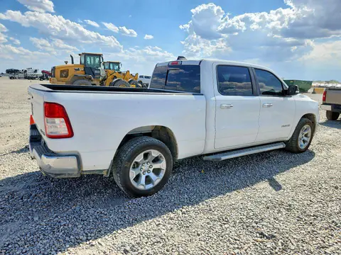 2020 RAM 1500 VIN 1C6SRFMT2LN294036 фото 3