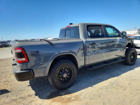 1C6SRFFT6LN385274 — 2020 RAM 1500, zdjęcie 3 z Copart 27.10.2026, Przód