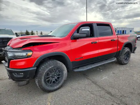 1C6SRFLPXSN591879 — 2025 RAM 1500, Передняя часть, фото до ремонта