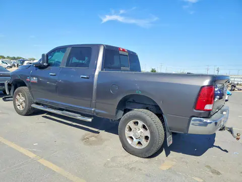 2016 RAM 2500 VIN 3C6UR5DL2GG120677 фото 2