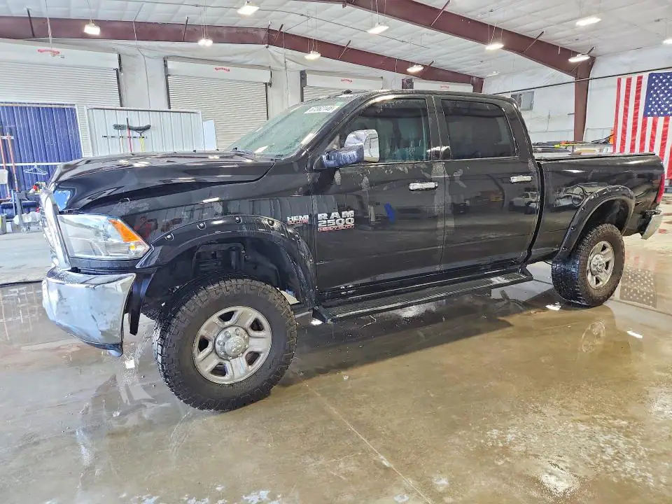 3C6TR5DTXHG603802 RAM 2500 2017 — Front end damage, before-repair photo