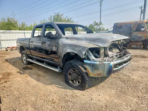 3C6UR5CL1JG161939 — 2018 RAM 2500, фото 4 с аукциона Copart 29.09.2026, Пожар