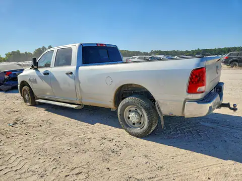 3C6UR4HL2JG414687 — 2018 RAM 2500, photo 2 from Copart 16.10.2026, Normal wear