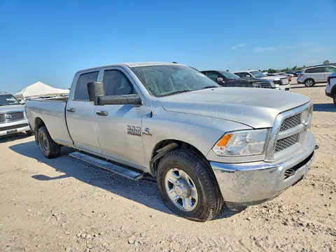 3C6UR4HL2JG414687 — 2018 RAM 2500, photo 4 from Copart 16.10.2026, Normal wear