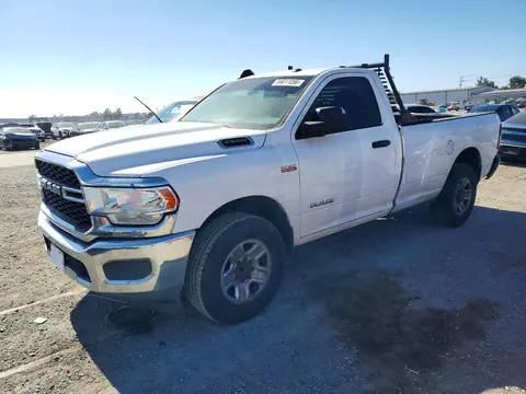 3C6MR4AJ1LG296966 — 2020 RAM 2500, Задня частина (Rear End), фото до ремонту