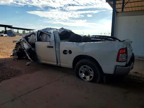 3C6UR5CL3PG635334 — 2023 RAM 2500, photo 2 from Copart 15.10.2026, All-over damage