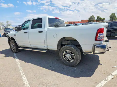 3C6UR5CL1RG264824 — 2024 RAM 2500, photo 2 from Copart 16.10.2026, Front end