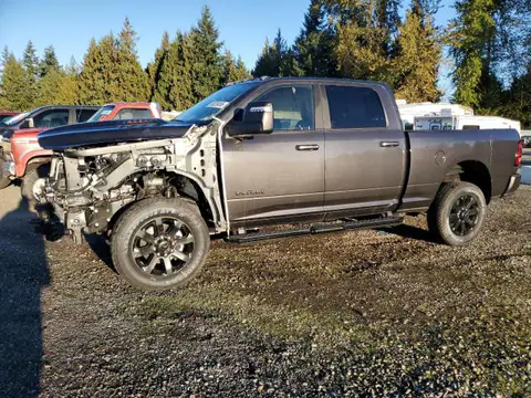 3C6UR5FL1RG239496 — 2024 RAM 2500, ПЕРЕДНЯЯ ЧАСТЬ (Front End), фото до ремонта