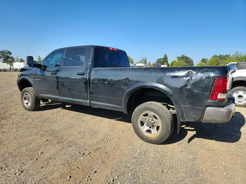 3C63R3JL4EG278875 — 2014 RAM 3500, photo 2 from Copart 28.09.2026, Front end