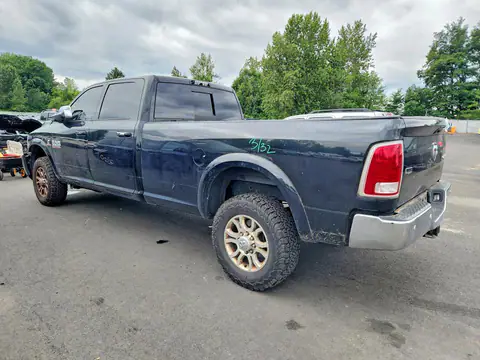3C63R3JL9HG650280 — 2017 RAM 3500, photo 2 from Copart 21.10.2026, Front end
