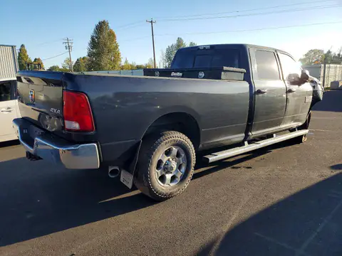 3C63R3HL8HG752109 — 2017 RAM 3500, photo 3 from Copart 28.10.2026, Front end