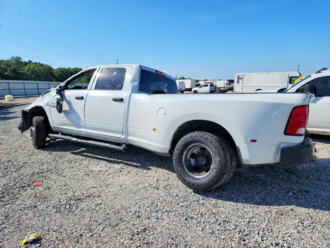 2018 RAM 3500 VIN 3C63RRGL8JG241297 фото 2