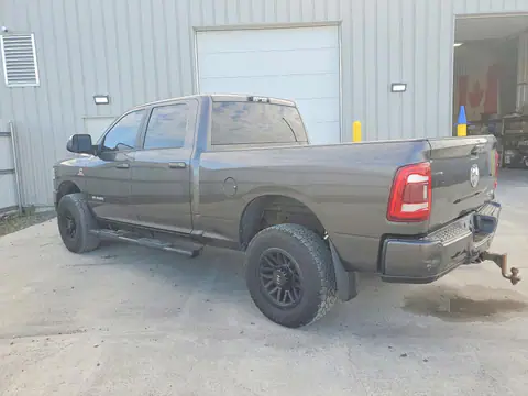 2019 RAM 3500 VIN 3C63R3DL7KG681515 фото 2