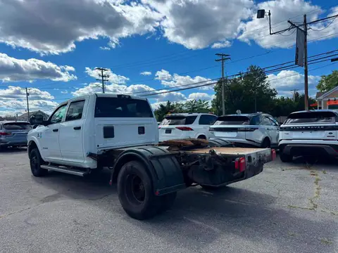 2022 RAM 3500 VIN 3C7WRTCL6NG235077 фото 3
