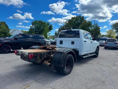 2022 RAM 3500 VIN 3C7WRTCL6NG235077 фото 4