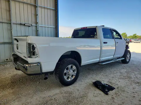 2024 RAM 3500 VIN 3C63R3HL3RG165589 фото 3