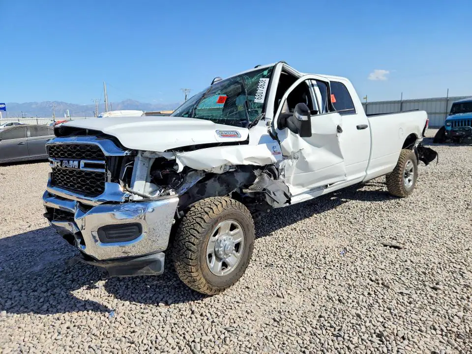 3C63R3GL1RG248164 RAM 3500 2024 — повреждение Повреждения со всех сторон, фото до ремонта