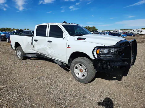 2024 RAM 3500 VIN 3C63R3GL8RG256441 фото 4