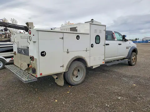 3C7WRNEJ2FG675127 — 2015 RAM 5500, photo 3 from Copart 20.10.2026, Fire