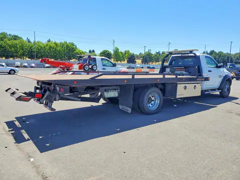 2016 RAM 5500 VIN 3C7WRMDL5GG375855 фото 3