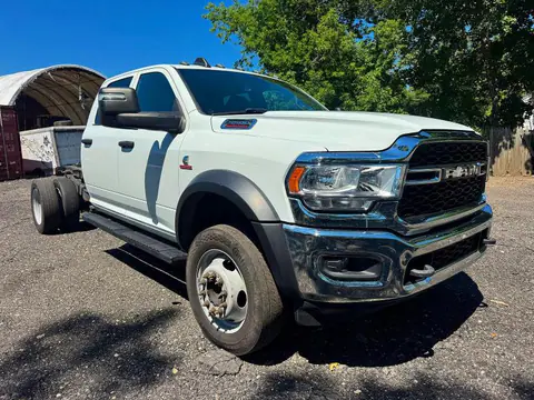 3C7WRNEL2RG240579 — 2024 RAM 5500, Естественный износ (Normal Wear), фото до ремонта