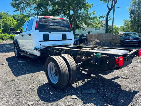 2024 RAM 5500 VIN 3C7WRNEL2RG240579 фото 3
