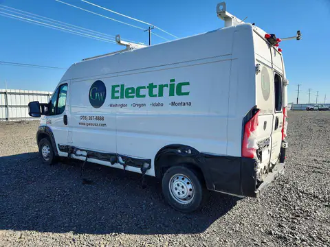 3C6LRVDG2ME530370 — 2021 RAM Promaster 2500, photo 2 from Copart 21.10.2026, Fire