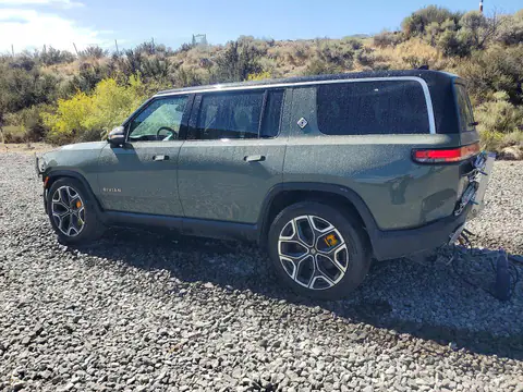 7PDSGABL7PN004344 — 2023 Rivian R1S, photo 2 from Copart 22.10.2026, Rear end