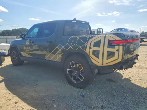 7FCTGAAL2NN004787 — 2022 Rivian R1T, фото 2 с аукциона Copart 29.09.2026, Задняя часть