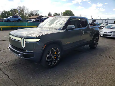 7FCTGAAL9NN005127 — 2022 Rivian R1T, Rear end (Rear End), before-repair photos